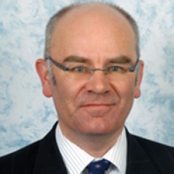Dr Simon Gollins
