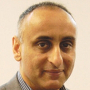 Dr Majid Kazmi